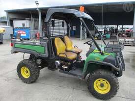 John Deere Gator - picture0' - Click to enlarge