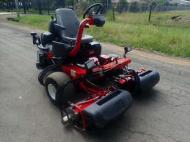 Toro Greensmaster 3250d Golf Greens mower Lawn Equipment - picture0' - Click to enlarge