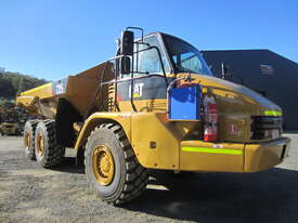 Caterpillar 725 Articulated Dump Truck - picture0' - Click to enlarge