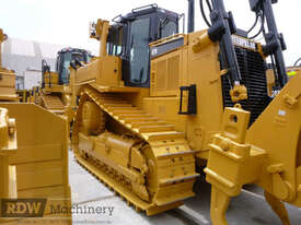 2014 Caterpillar D7R Dozer - picture2' - Click to enlarge