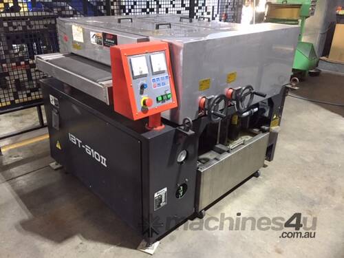 Amada De-Burring Machine, in good working order, supplied with spare ceramic wheel.