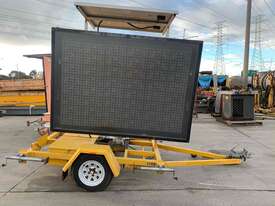 Bartco VMS400 Variable Message Sign - picture0' - Click to enlarge