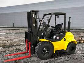 Rough Terrain Forklift Hire - picture0' - Click to enlarge
