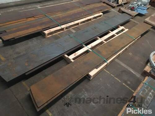 Pallet of Assorted Steel Flat Plate