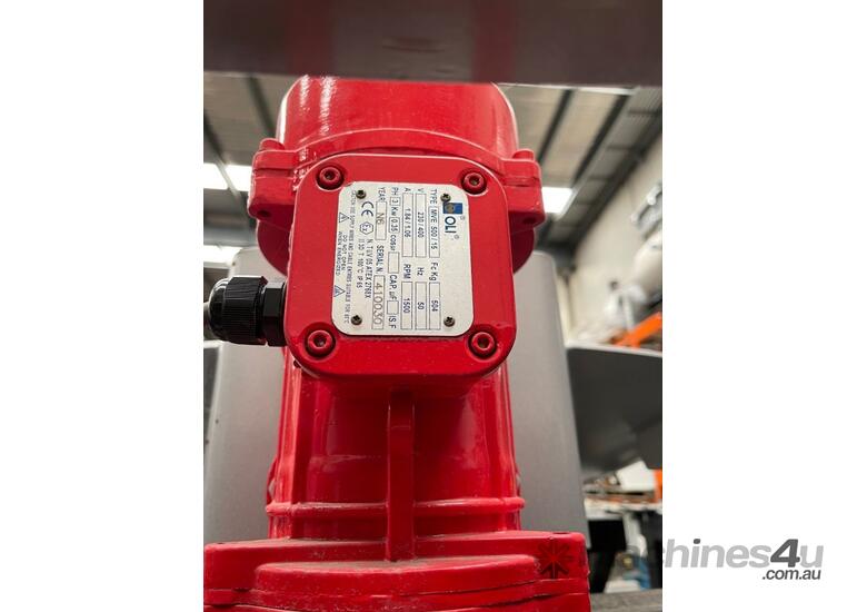 2000Litre(Max) Dinnissen THREE Station Stainless Steel Debagging Hoppers with Vibrators De-bagging