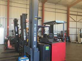 Electric Reach Truck  - picture0' - Click to enlarge