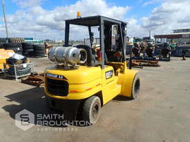 CATERPILLAR GP35 3.5 TONNE LPG FORKLIFT - picture0' - Click to enlarge