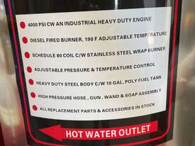 Blue Viper Hot Water Pressure Washer - picture2' - Click to enlarge