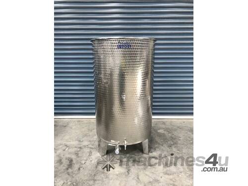 1,100ltr Wine Style Tank- Stainless Steel (New)