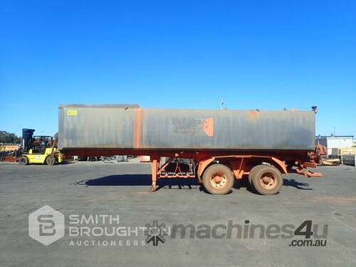 Buy Used 2010 DANTE TANDEM AXLE WATER TANKER TRAILER Tanker Trailer in ...