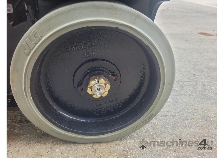 New JLG R1932 Hydraulic Drive Scissor Lift