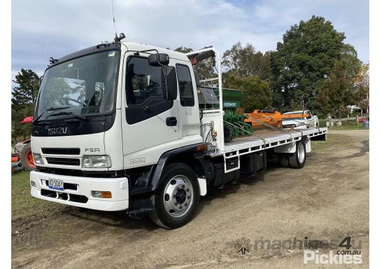 Buy Used Isuzu FSR 700 LONG Service Trucks in , - Listed on Machines4u