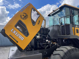 Olympus Loaders Yard Master Articulated Wheel Loader LX1200C 180 HP Cummins Engine  - picture2' - Click to enlarge