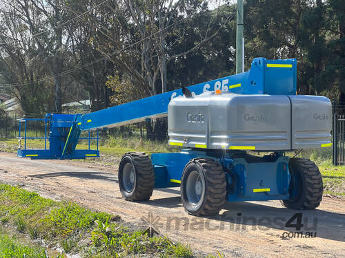 Genie S-85 Boom Lift Access & Height Safety