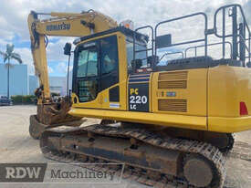 Komatsu PC220LC-8 Excavator - picture0' - Click to enlarge