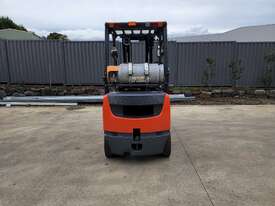Toyota Forklift 1.8T Container Mast  - picture2' - Click to enlarge