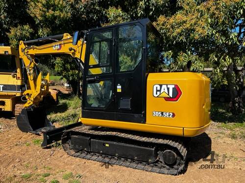 2022 CAT 305.5E2 Excavator