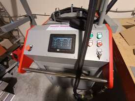 ADH XT Laser Handheld Laser Welder for sale - Laser Welder 1500w  - picture0' - Click to enlarge