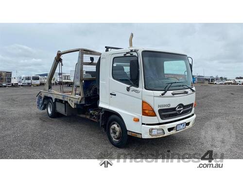 Hino FD