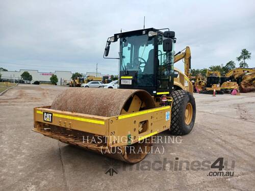 CATERPILLAR CS56BLRC Vibratory Single Drum Smooth