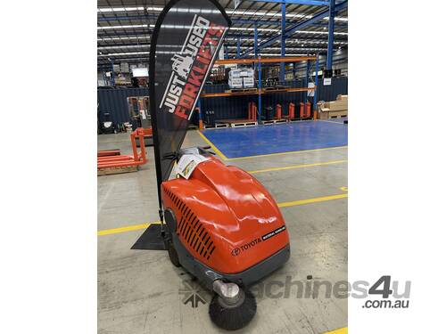 TOYOTA SP850B PEDESTRIAN SWEEPER ***2018 MODEL***