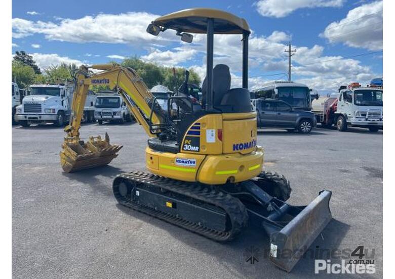 Used komatsu 2022 Komatsu PC30MR-5 Excavator in , - Listed on Machines4u