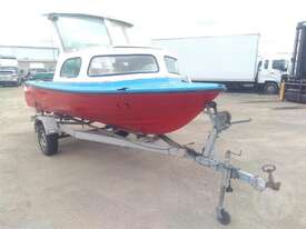 Boat Trailer Abandoned Boat & Trailer - picture0' - Click to enlarge