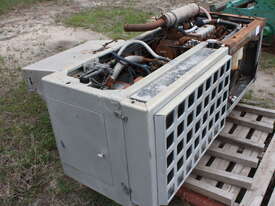 Refrigerated Truck Motor and Compressor - picture2' - Click to enlarge