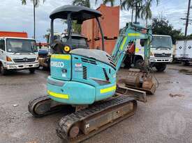 Kobelco SK35SR - picture1' - Click to enlarge