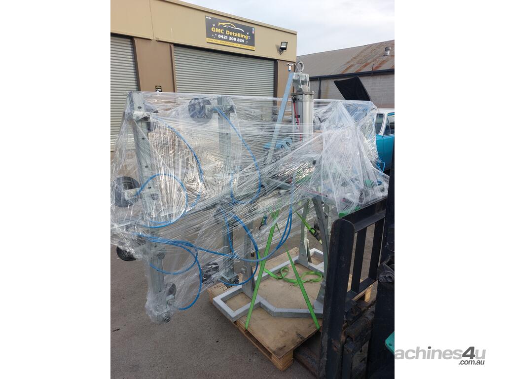 Used Manzelli Vacuum sheet lifter Sheet Vacuum Lifters in , Listed on
