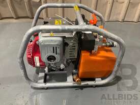 HOLMATRO Hydraulic Pump PU 30 - picture0' - Click to enlarge