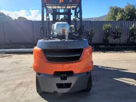 Toyota Forklift 5T Low Hours Deluxe Model  - picture2' - Click to enlarge