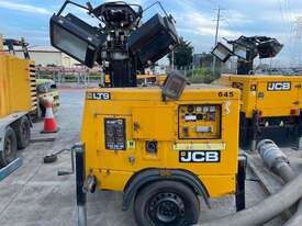 JCB LT9 Mobile Light Tower - picture0' - Click to enlarge