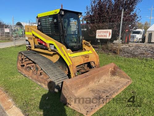 Skid Steer CAT 267B 2006 Track Machine 4933 hours No AC