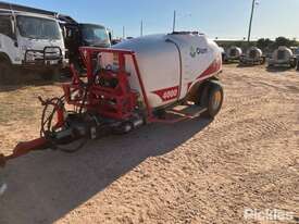 2017 Croplands Weed-It 4000 Single Axle Weed Sprayer Trailer - picture1' - Click to enlarge