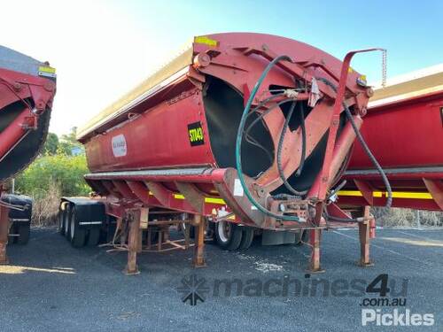 2013 Azmeb Global Trailers Azmeb Triaxle Trailer Tri Axle Side Tipper A-Trailer