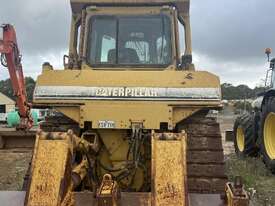 For Auction: Caterpillar D6H Bulldozer - picture1' - Click to enlarge