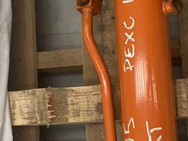 Hitachi ZX75 Bucket Cylinder - picture2' - Click to enlarge