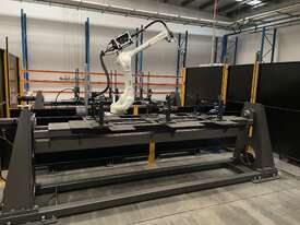 Robotic Welding Machine - picture0' - Click to enlarge