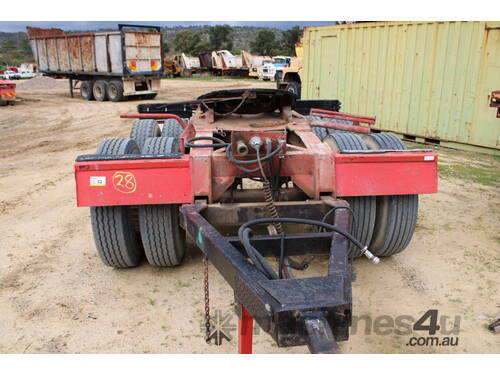 TANDEM AXLE DOLLY