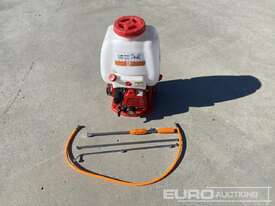 Unused Lion Power Sprayer 2ST 15L - picture0' - Click to enlarge