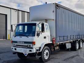 Isuzu FVM - picture1' - Click to enlarge