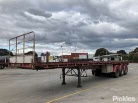 Unknown Tri Axle Flat Top Trailer - picture1' - Click to enlarge