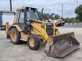 Caterpillar 428b - picture0' - Click to enlarge