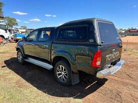 2008 TOYOTA HILUX SR5 UTE - picture2' - Click to enlarge