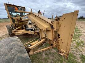 Caterpillar 12G Motor Grader - picture1' - Click to enlarge