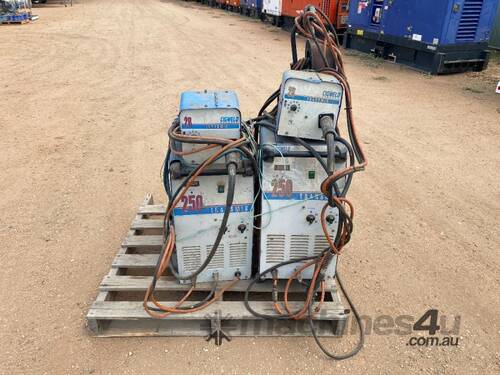 2 X CIGWELD WELDERS 250 TRANS MIG