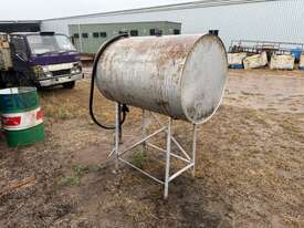 500 Litre Fuel Tank - picture1' - Click to enlarge