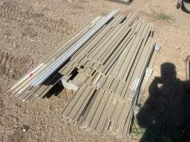 Assorted Livestock Crate Rails  - picture0' - Click to enlarge