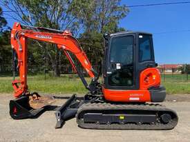 Kubota KX057 Tracked-Excav Excavator - picture0' - Click to enlarge